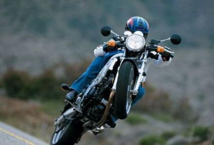 Suzuki SV 650, a road bike with a sporting character