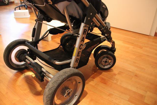 stroller hartan