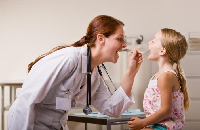 treatment of obstructive bronchitis in a child