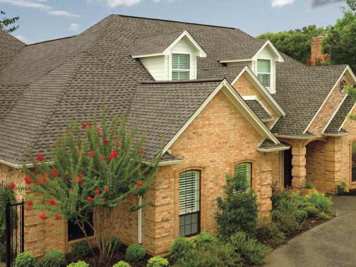 Bitumen shingles: advantages and reviews. Installation, laying of shingles