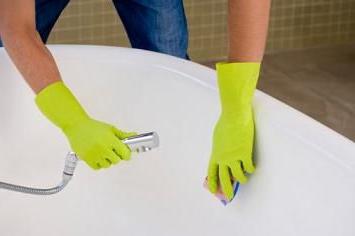 Than to clean an acrylic bath? Tips and Tricks