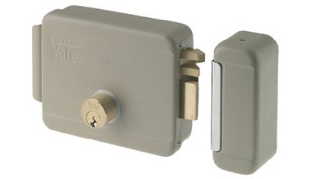 Door lock for metal door: types, description, choice