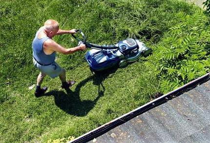 Lawn mowers for gasoline 