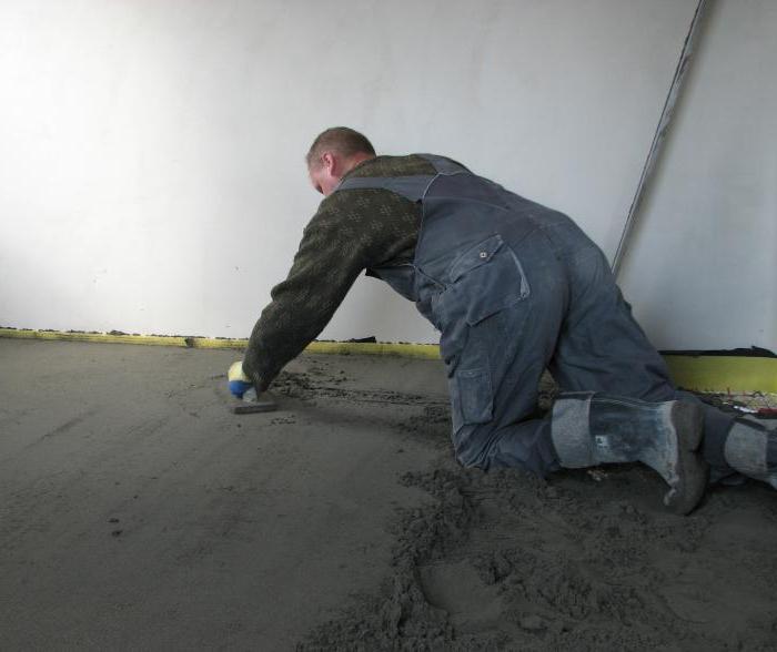 what kind of screed is better for a warm floor 