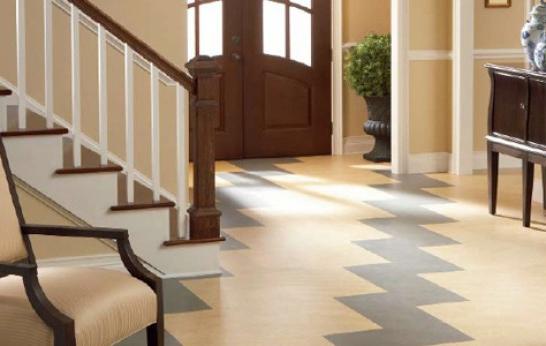 Natural linoleum: durability, practicality, beauty