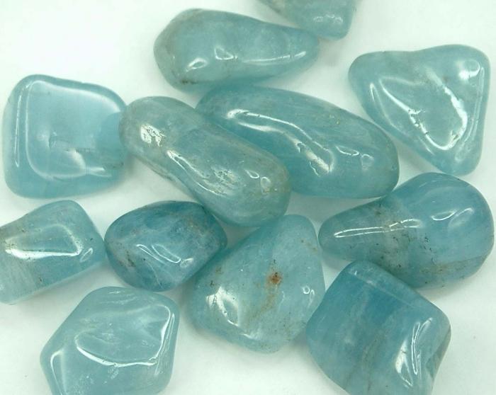 Healing and magic stones: beryl