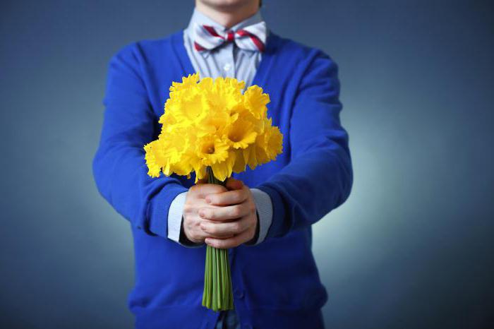 Dream interpretation of giving flowers to a man