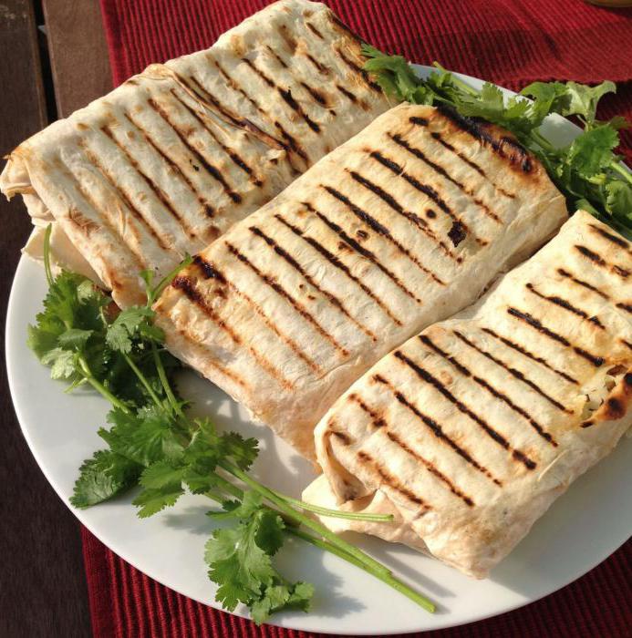 How to cook lavash in a frying pan with cheese?