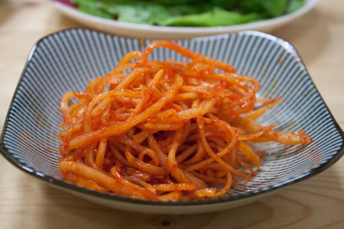 squid with carrots in Korean