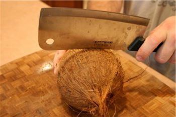 How to open a coconut