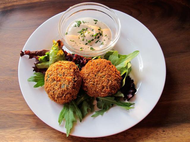 Cutlets from chickpeas. Cutlets from chickpeas: a recipe with a photo