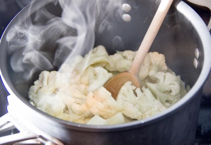 Likbez: how much to cook cauliflower before frying?