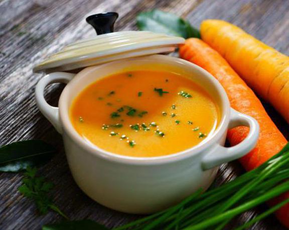 Carrot soup-puree: cooking features and the best recipes