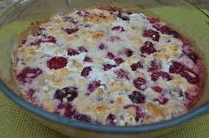 Cake with frozen berries: how to cook
