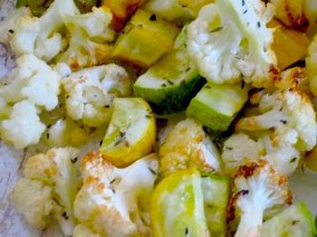 Stewed cabbage with zucchini - simple universal recipe