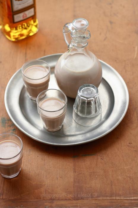 All about creamy liqueur, or Cooking bailis with your own hands