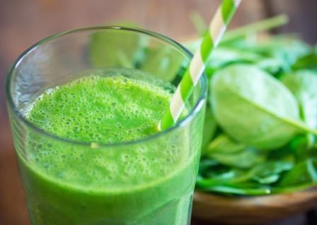 Green smoothies: a recipe with a photo