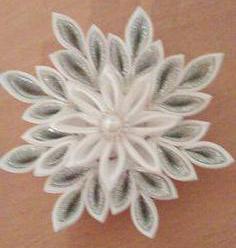 New Year's snowflake Kanzashi 