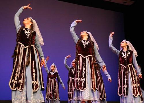 Armenian folk dances
