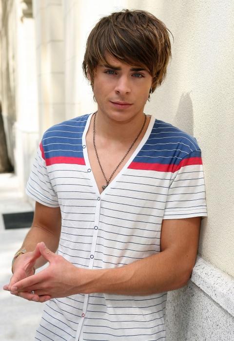 Biography. Zac Efron - handsome from Hollywood