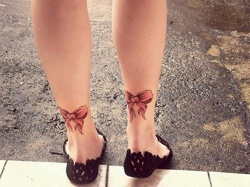 Tattoo bows are a fashionable addition to your image!
