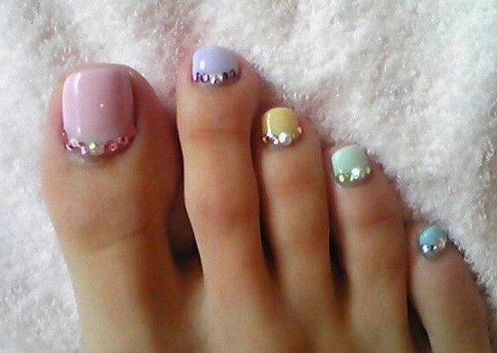 How to make a gentle pedicure