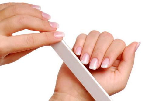 how to make the right manicure at home