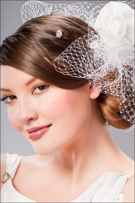 Hair with diadem is the best solution for any bride