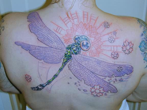 The meaning of the dragonfly in the art of tattooing