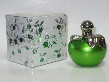 Perfume "Green Apple": the freshness of summer and the coolness of spring in one bottle