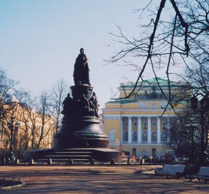 St. Petersburg monument to Ekaterina 2