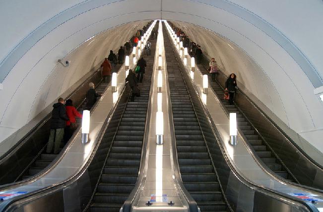 The deepest metro station in St. Petersburg, the metro scheme, the history of construction