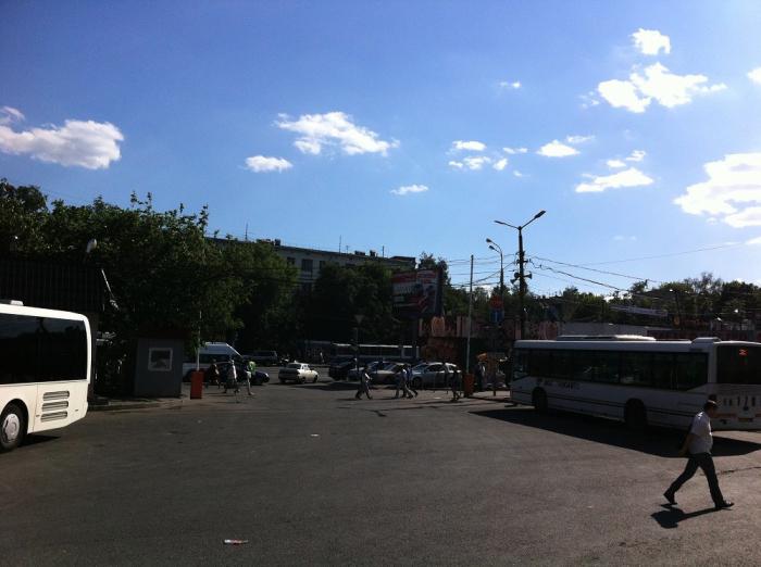 Bus station "Schelkovski" - the only bus station in Moscow