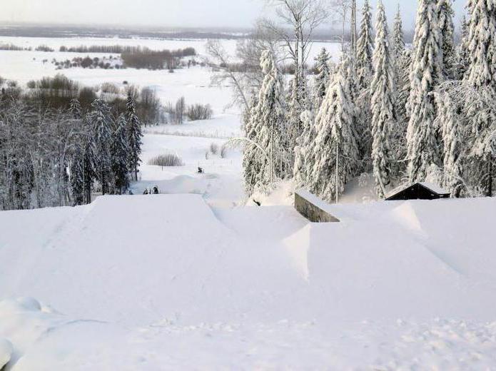 Mountain-skiing complex "Kamenny Cape", Surgut: description, reviews