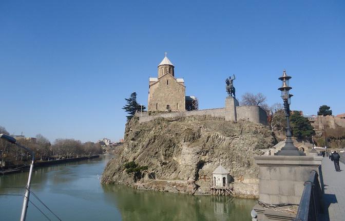 temple metekhi sight-seeing tbilisi