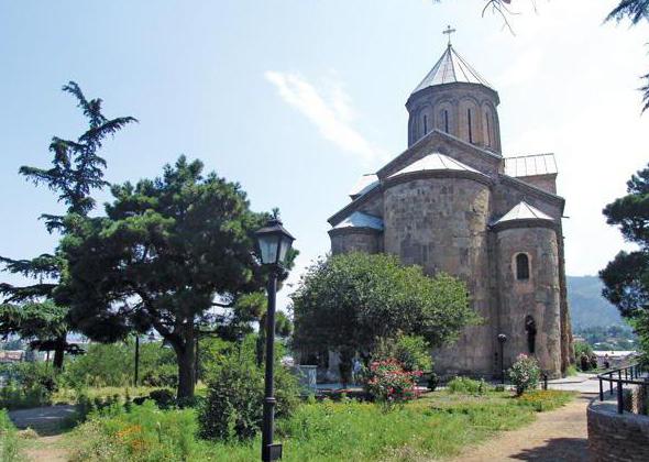 where there is a Metekhi temple in Tbilisi