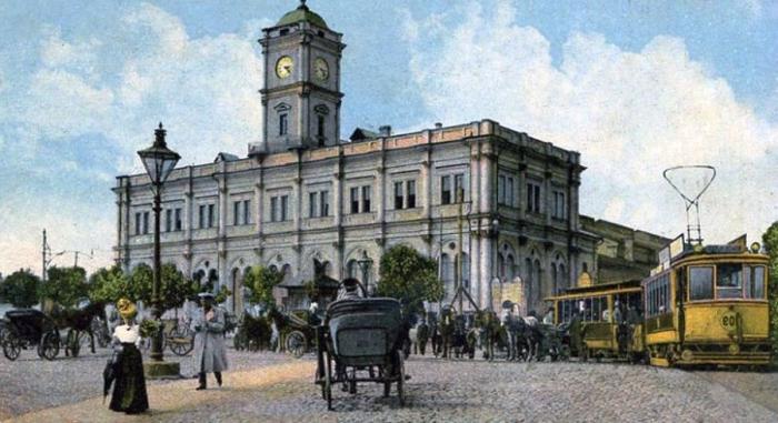 Oktyabrsky Railway Station