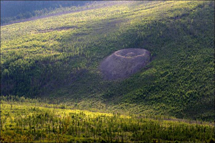 Patom crater