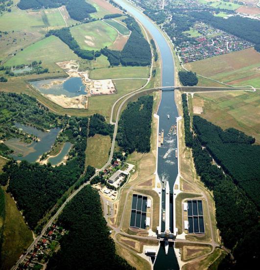 Magdeburg Water Bridge Photo