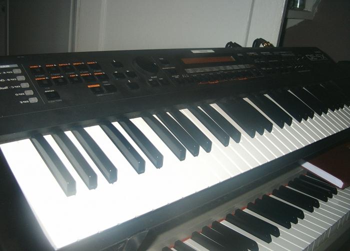 korg synthesizers