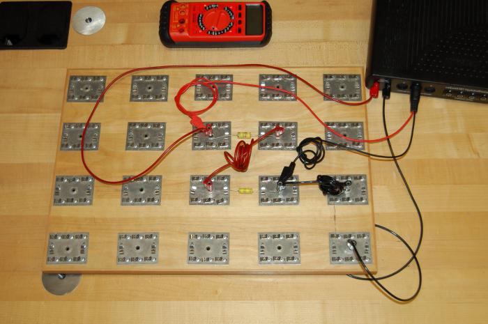 capacitor connection