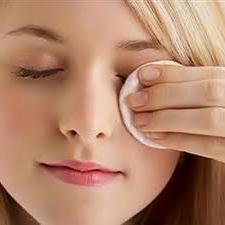 removal of bruises under the eyes