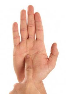 Numbness of hands. Causes that affect the pathology