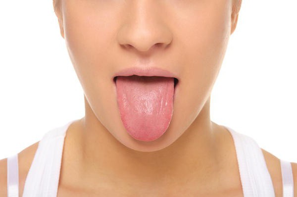 enlarged papillae in the tongue